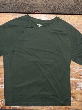 Rhone - Reign Tee - Duffel Bag Green - Large - Never Worn
